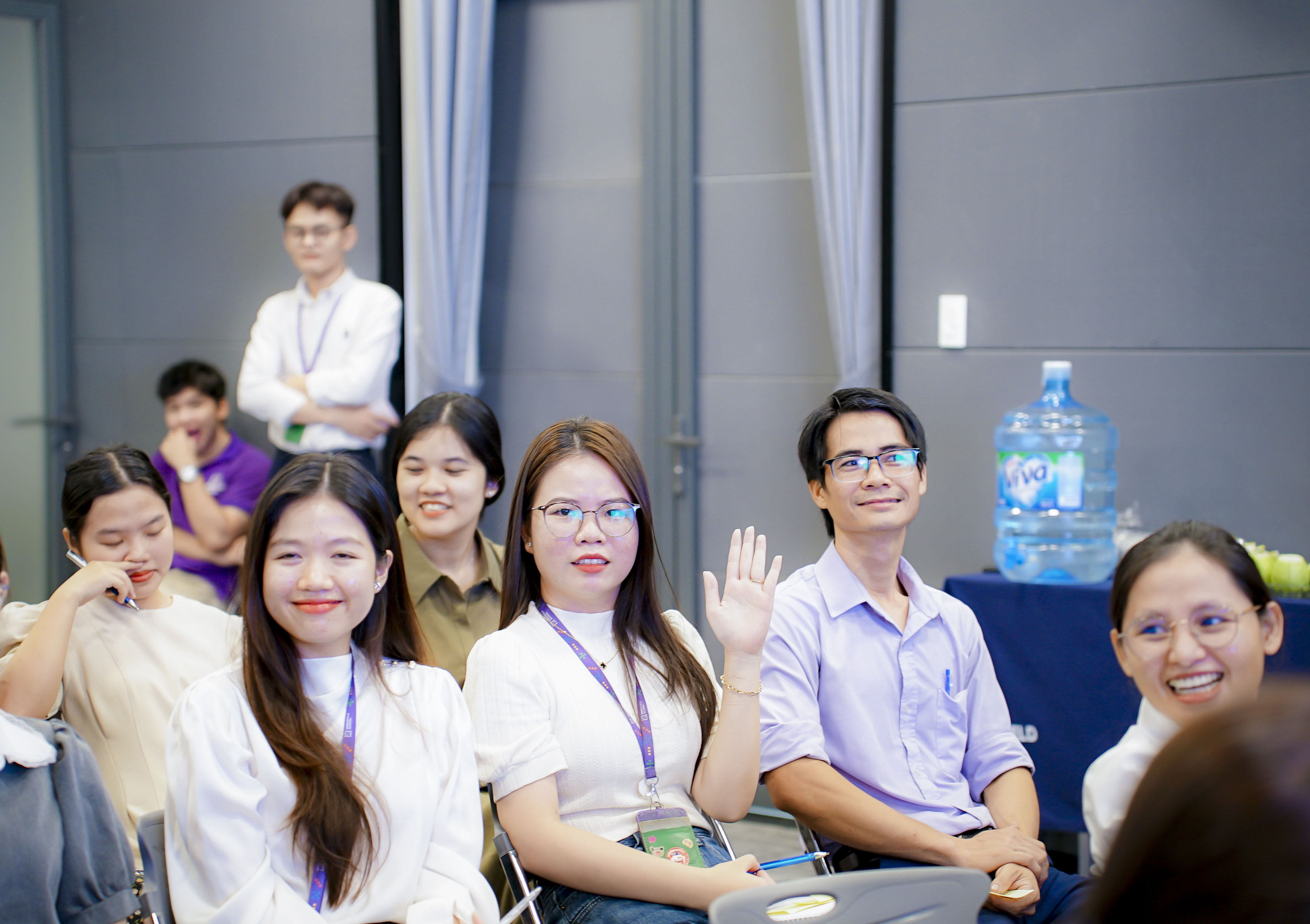 thay-co-tich-cuc-huong-ung-dao-tao